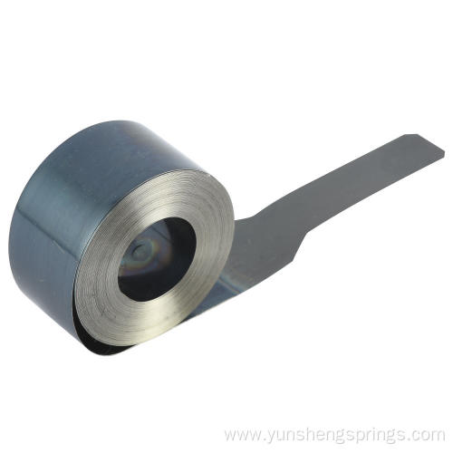Flat torsion springs for tape measure